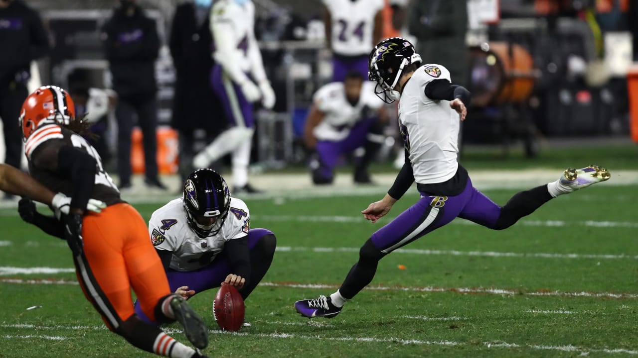 Justin Tucker perfect 55 yard field goal 