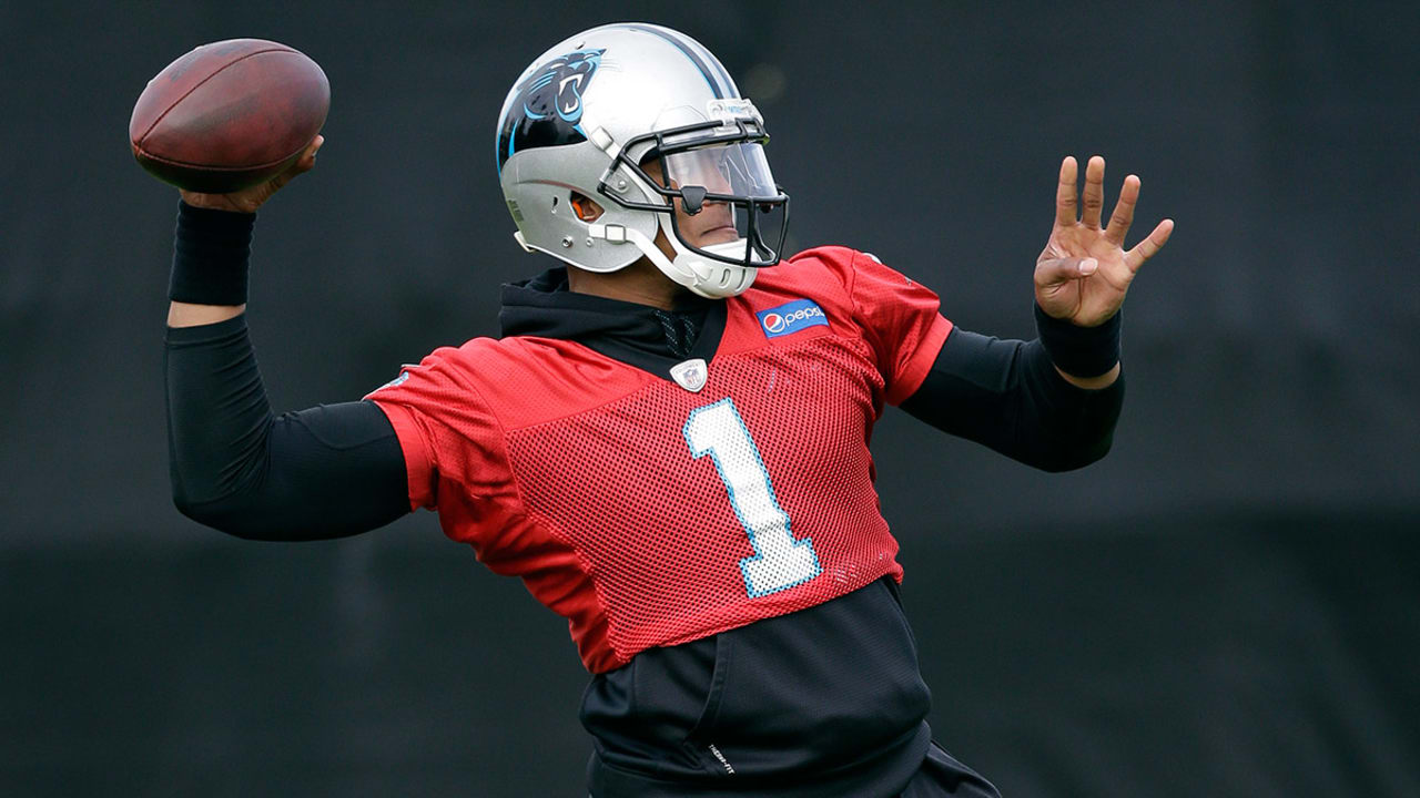 cam-newton-practice-160203-sl