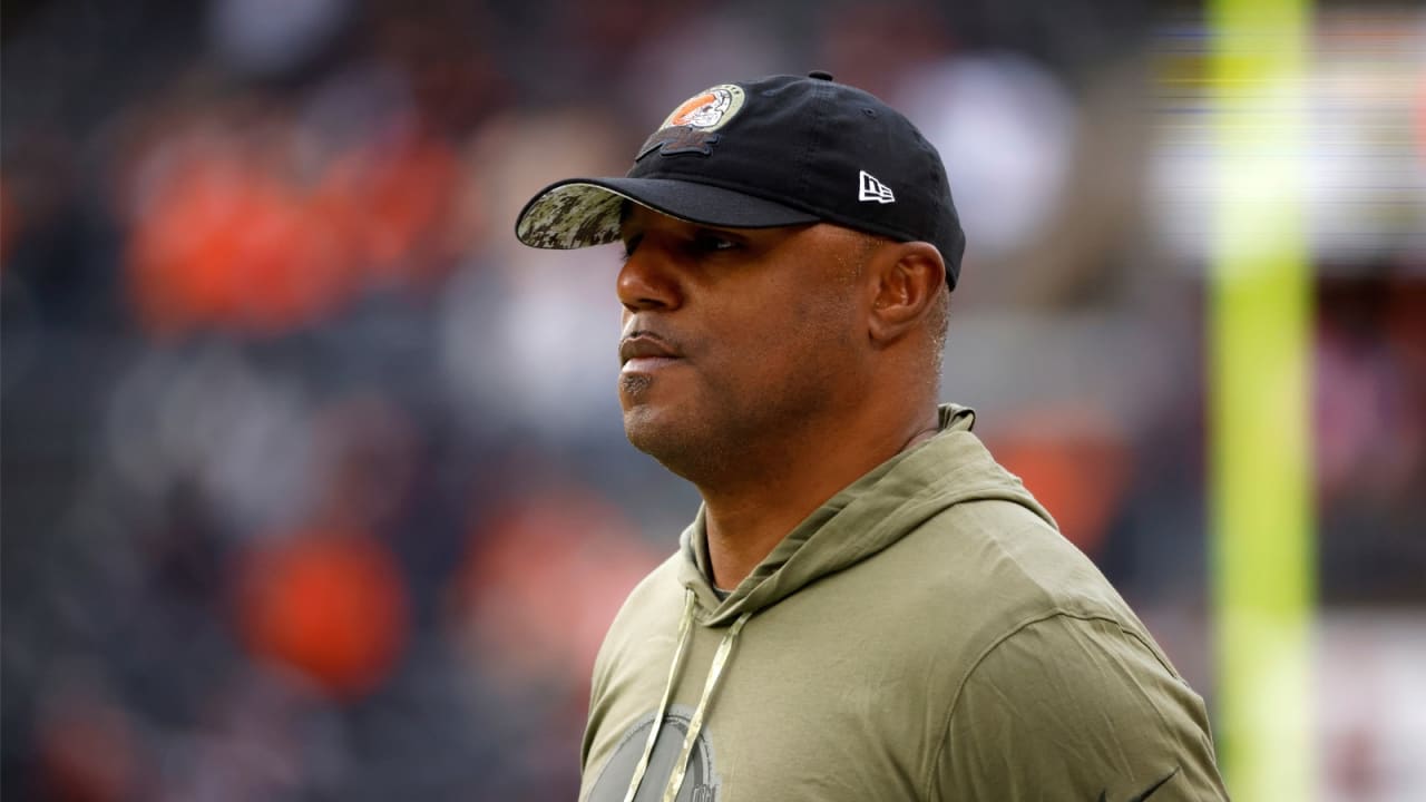 Browns relieve defensive coordinator Joe Woods of his duties after three  years in Cleveland