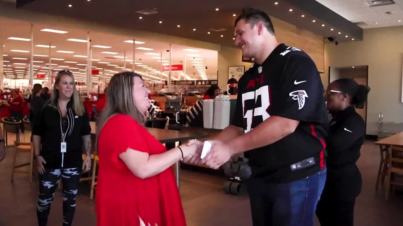 Chris Lindstrom named 2022 Falcons Walter Payton Man of the Year