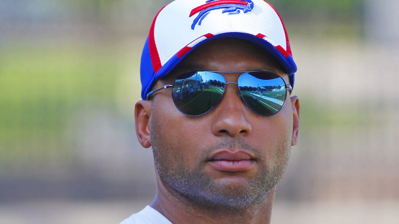 doug-whaley-160126-sl