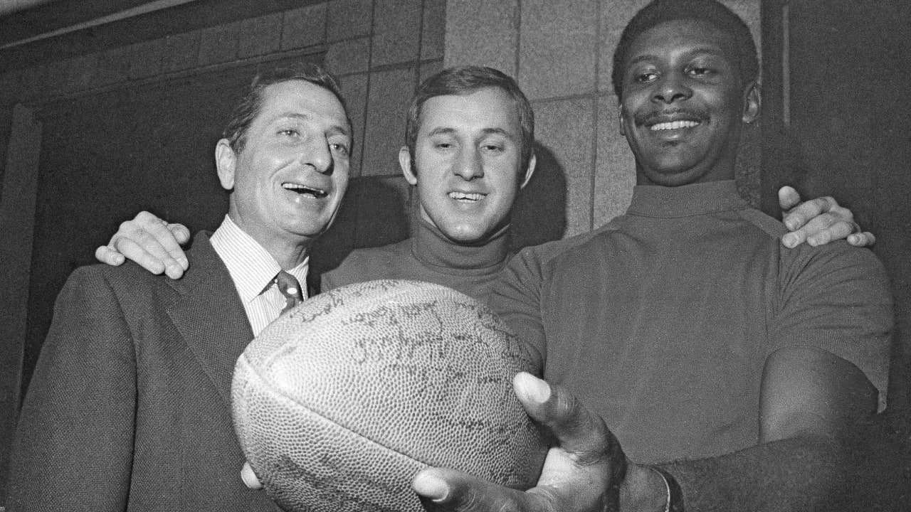 Former New York Giant Homer Jones dead at 82