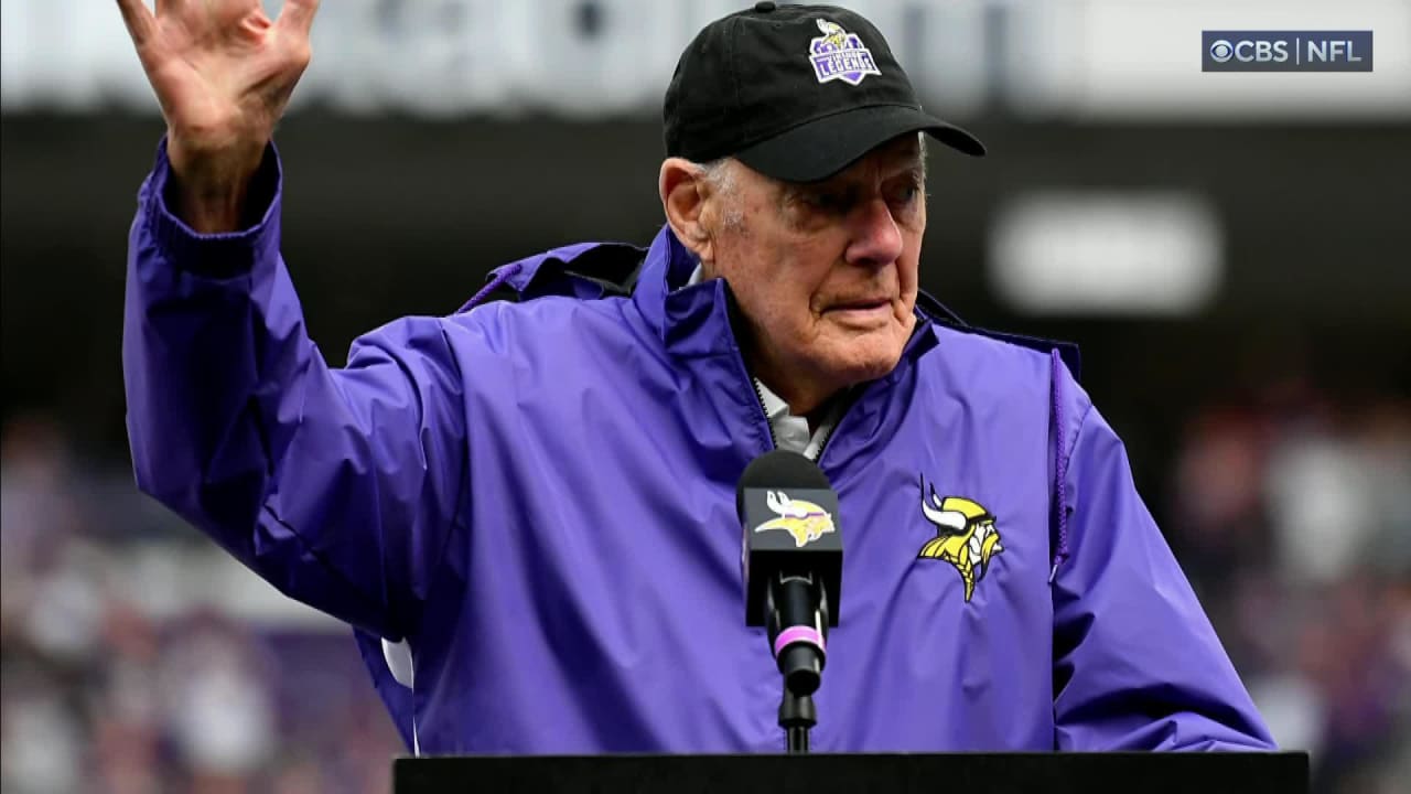 Vikings will honor Bud Grant with jersey patch for Week One