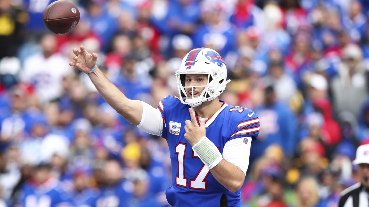 Buffalo Bills quarterback Josh Allen lofts 24yard TD pass to wide