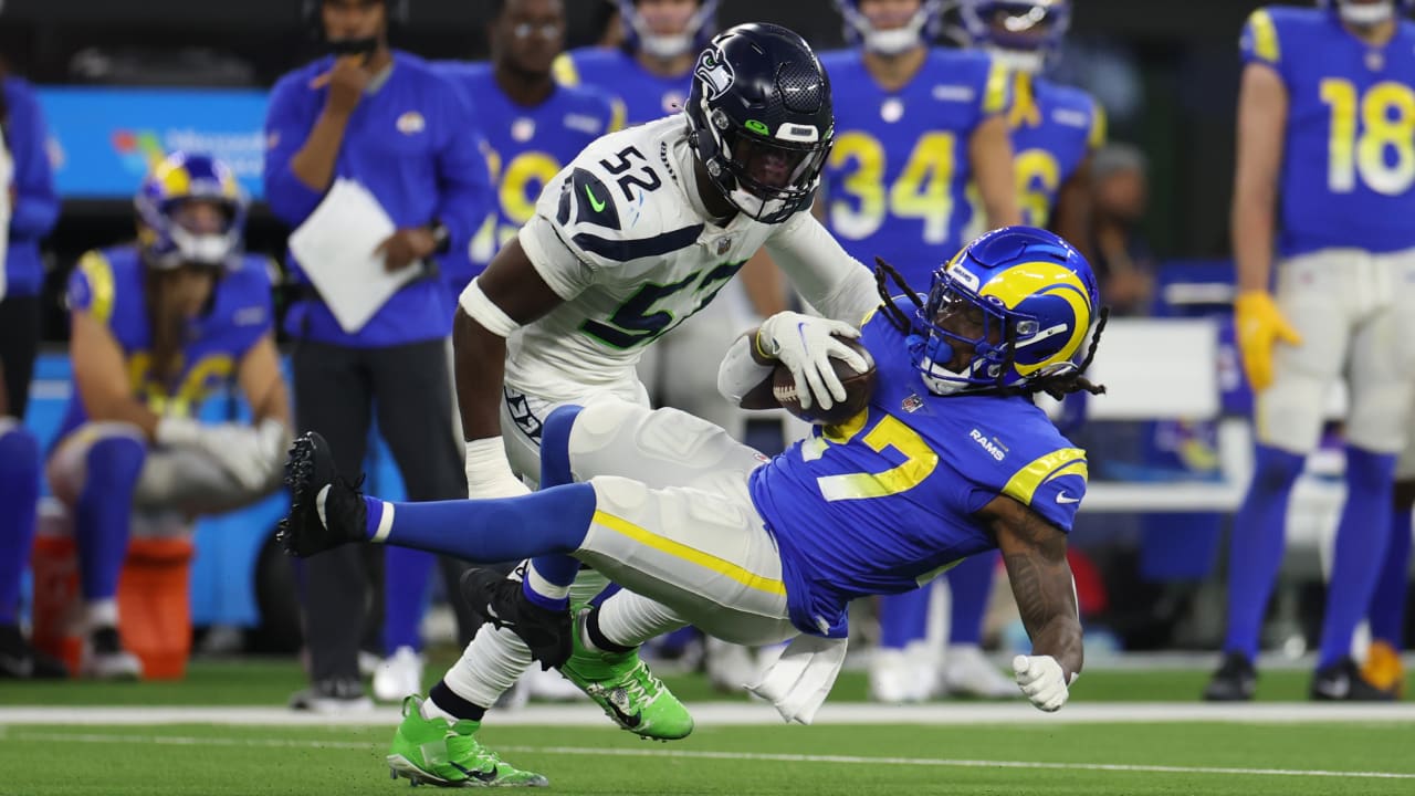Seattle Seahawks defensive end Darrell Taylor's hit-stick tackle  reverberates throughout SoFi Stadium