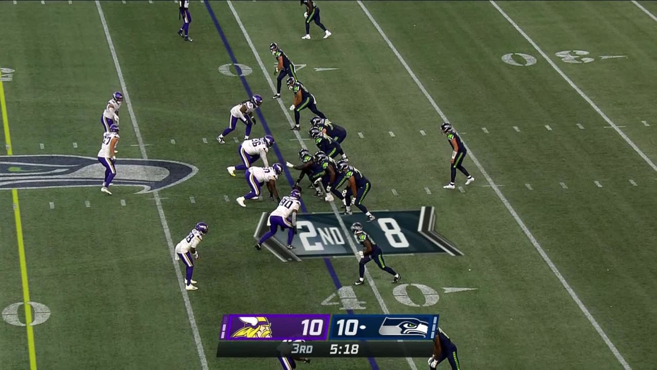 Minnesota Vikings rookie cornerback Jaylin Williams picks off Seattle