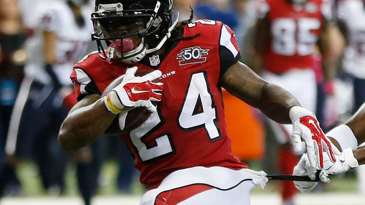 Devonta Freeman SL 151004