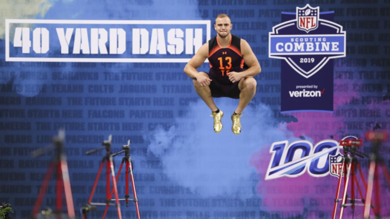 Utah State TE Dax Raymond runs an official 4.72 40-yard dash at 2019 ...