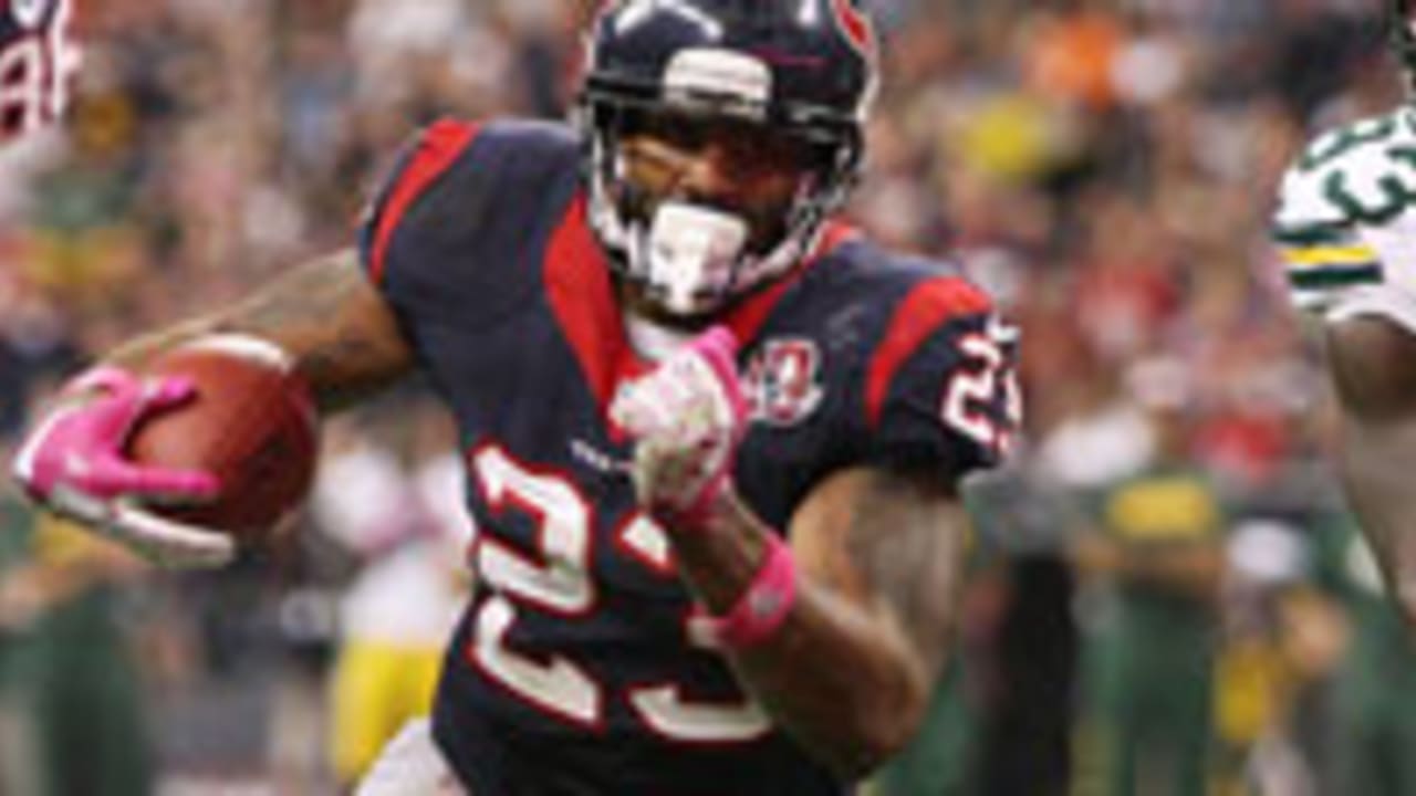 Arian-Foster-121020-Spot.jpg