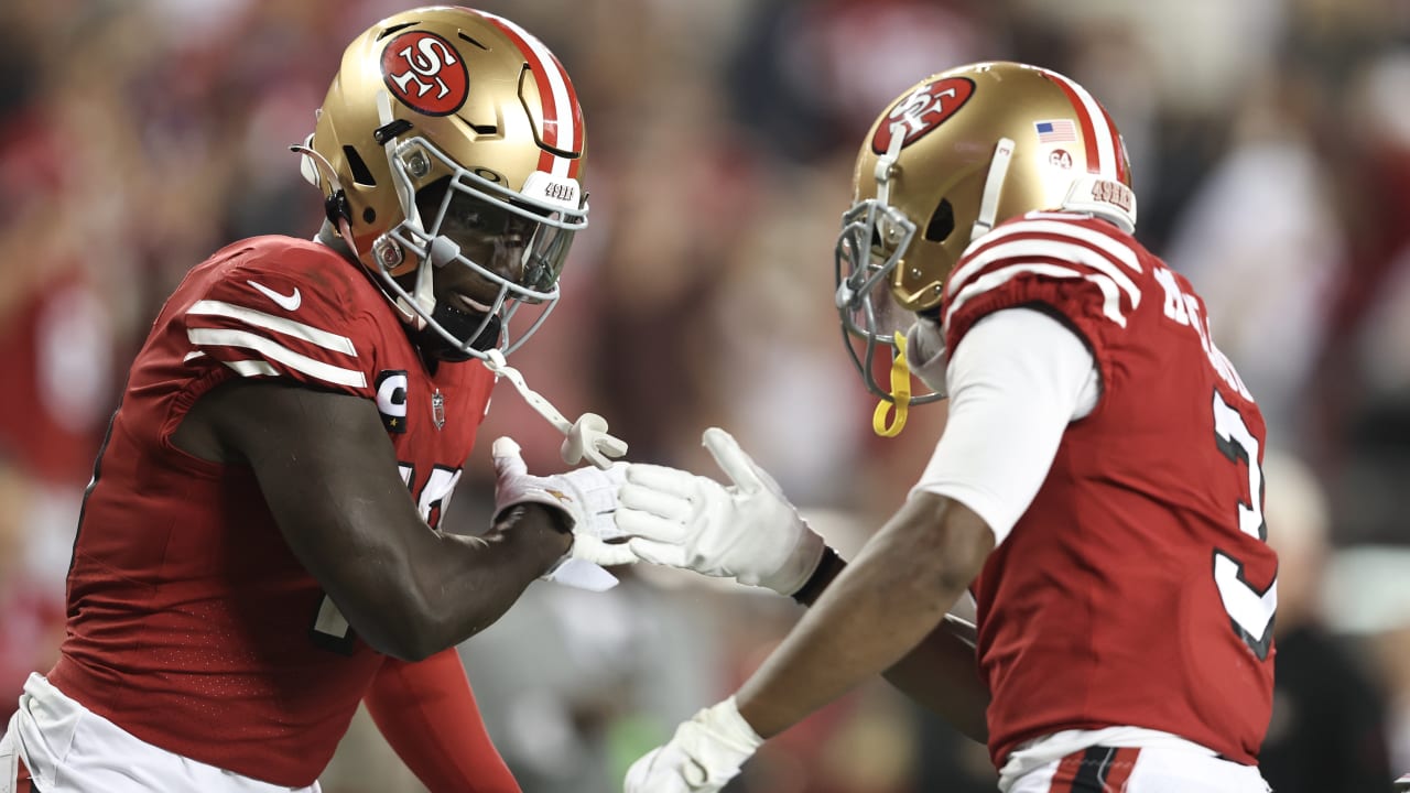 NFL on X: FINAL: @49ers lead from start to finish on MNF