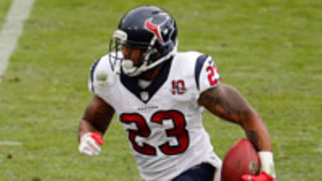arian-foster-130726-spot.jpg