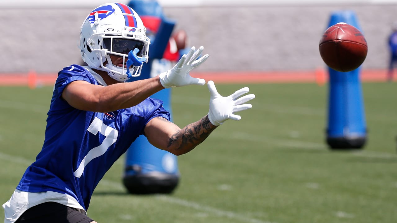 Predicting the 2022 stats for the Buffalo Bills wide receivers