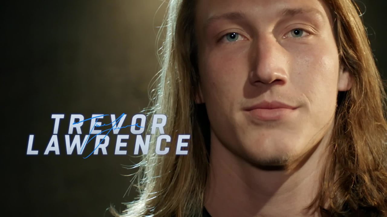 Never saw the Andrew Luck, Peyton Manning hype in Trevor Lawrence: NFL  fans blast former No. 1 overall pick for not living up to his generational  hype - The SportsRush