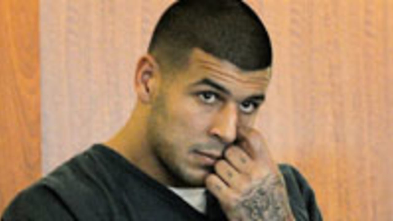 Aaron Hernandez: Fantasy Owners Should Buy Low on Patriots TE