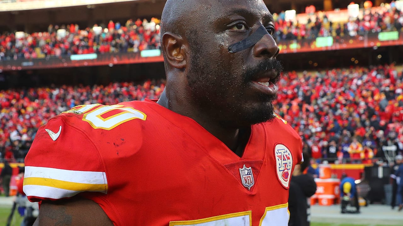 Kansas City Chiefs release outside linebacker Justin Houston