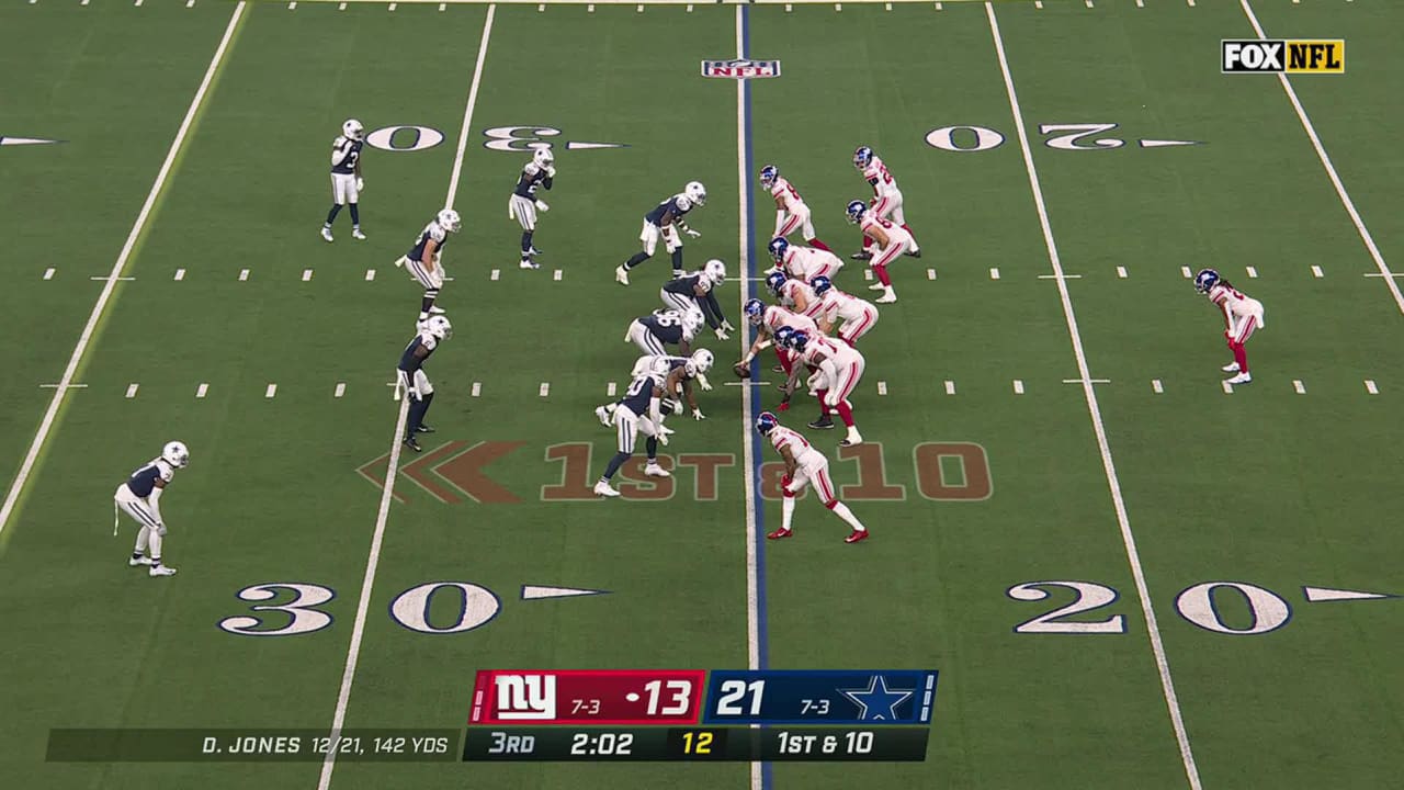 New York Giants running back Gary Brightwell bursts through cutback