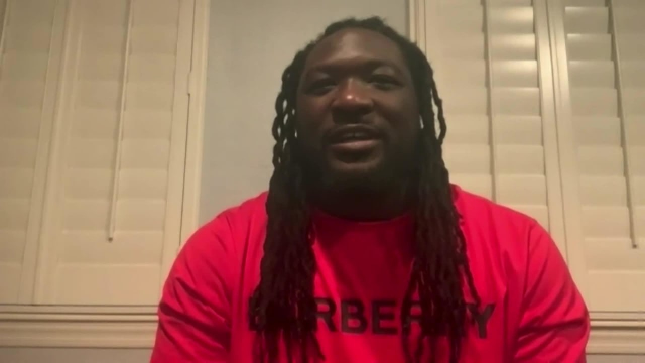 Veteran running back LeGarrette Blount announces retirement from NFL