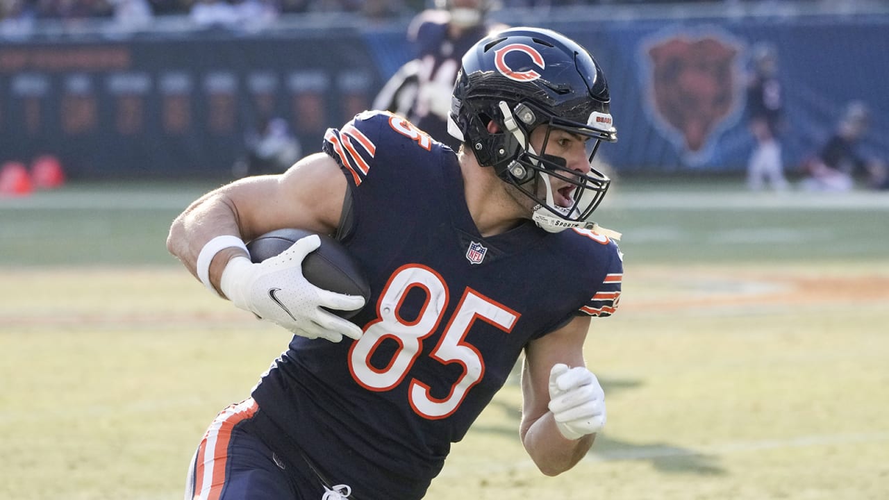Chicago Bears tight end Cole Kmet agrees to terms on fouryear, 50M
