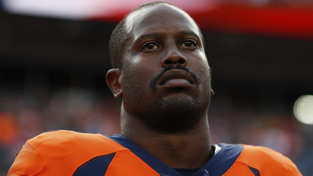 Von Miller injury: Broncos star placed on injured reserve, reportedly will  need ankle surgery 