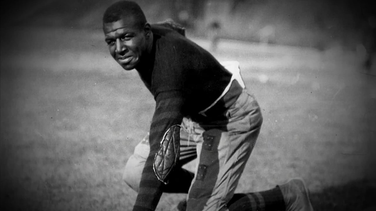 NFL on X: Emlen Tunnell was the first African-American elected to the  @ProFootballHOF. #NFLBHM #BlackHistoryMonth  / X