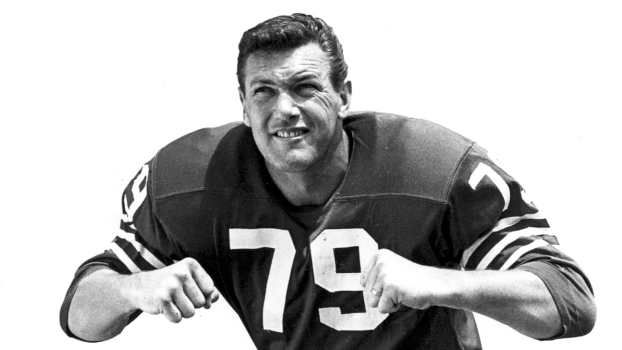 Bob St. Clair, Towering 49ers Tackle in the Hall of Fame, Dies at 84 - The  New York Times