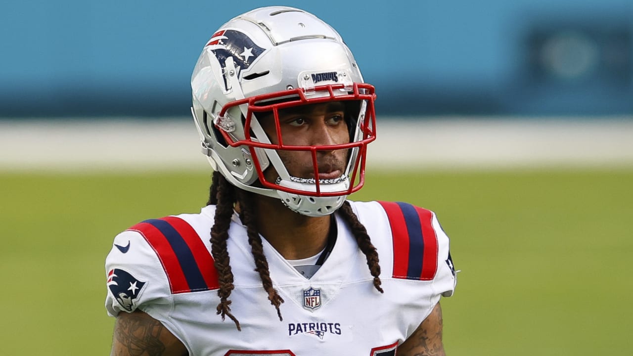 Report: Patriots 'not actively' shopping star CB Stephon Gilmore