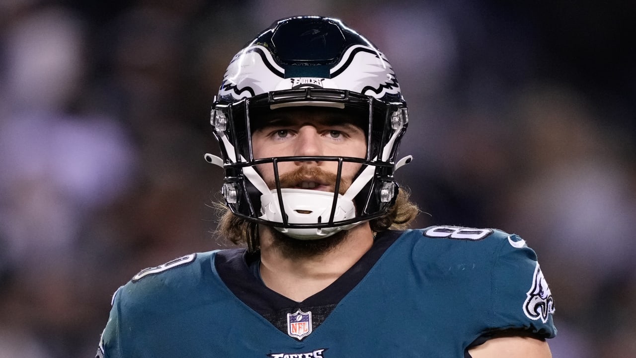 NFL Network's James Palmer: Spotlight on Eagles TE Jack Stoll after Dallas  Goedert's injury