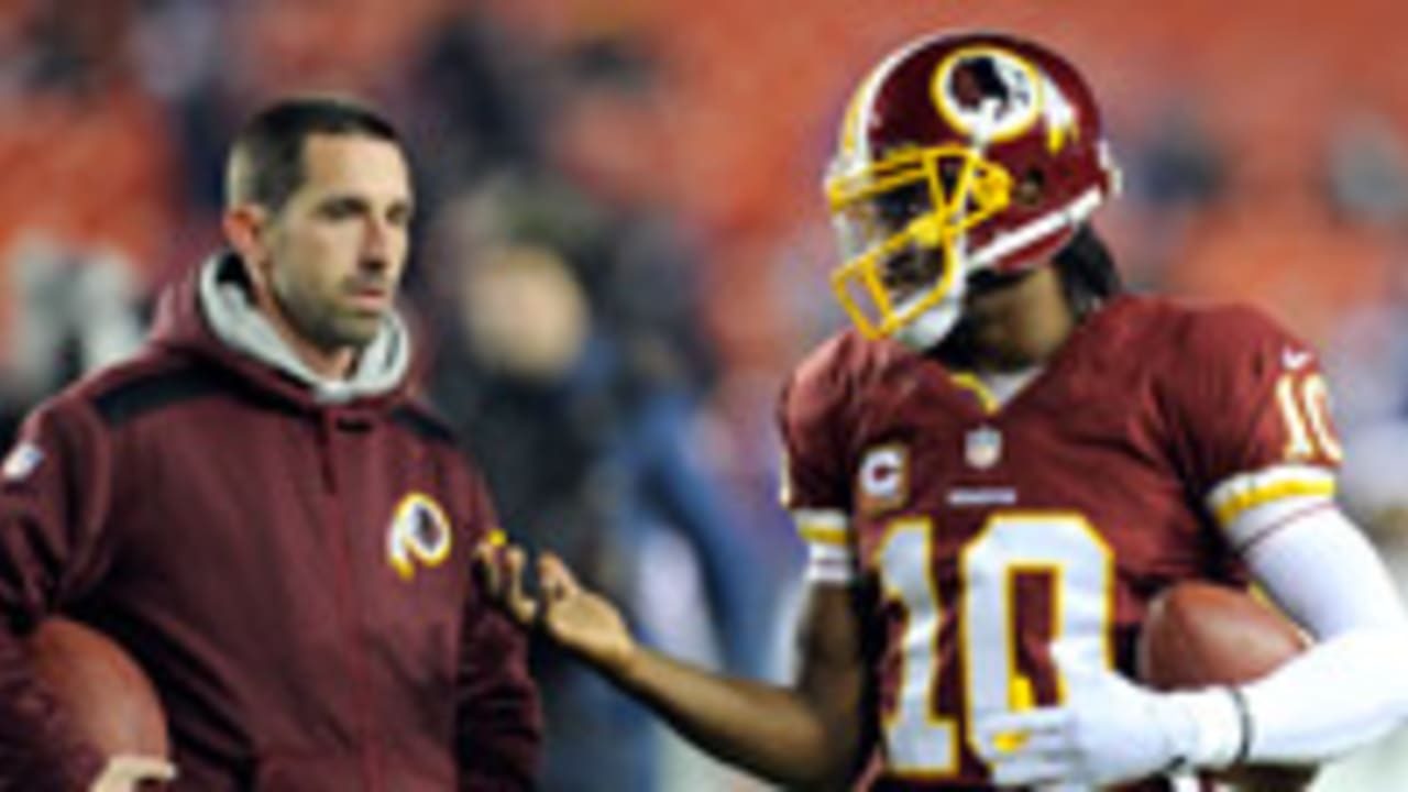 Griffin-Shanahan-Sideline-121213-Sl.jpg