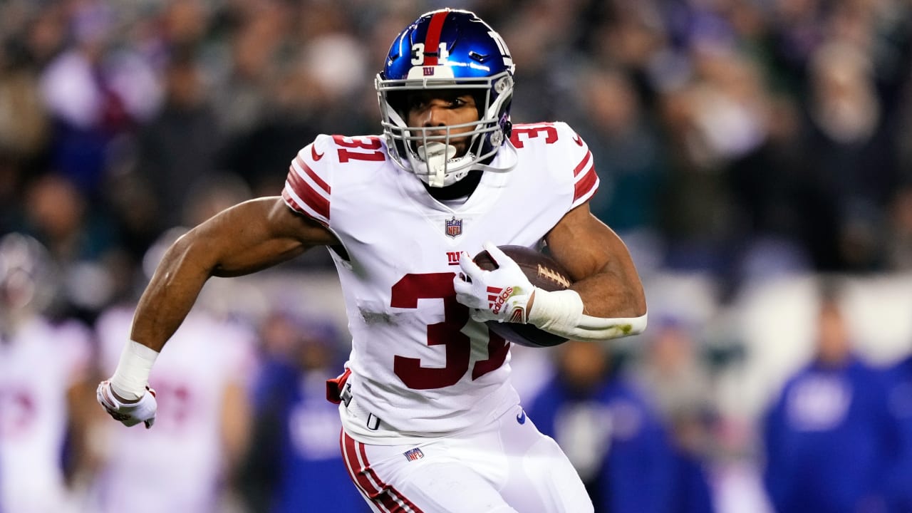 New York Giants running back Matt Breida (31) runs for a touchdown against  the Philadelphia Eagles during the third quarter of an NFL divisional round  playoff football game, Saturday, Jan. 21, 2023