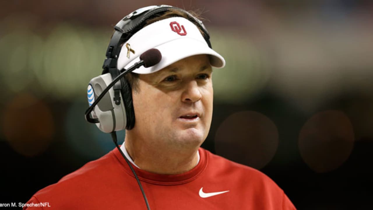 Stoops-Bob-140624-TOS.jpg