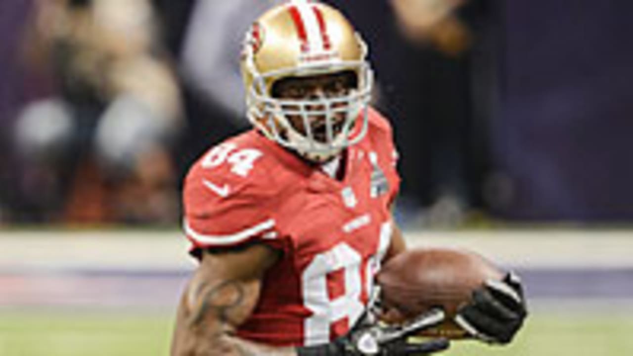 randy-moss-130206-Spot.jpg