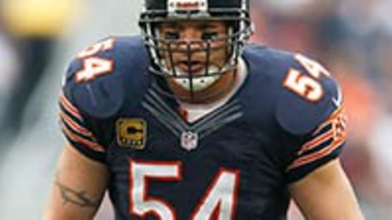 brian-urlacher-121206-SPOT.jpg