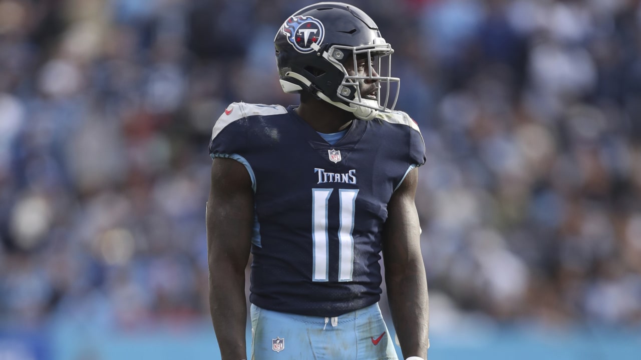 NFL playoffs 2021: Looks like Titans' AJ Brown got away with push