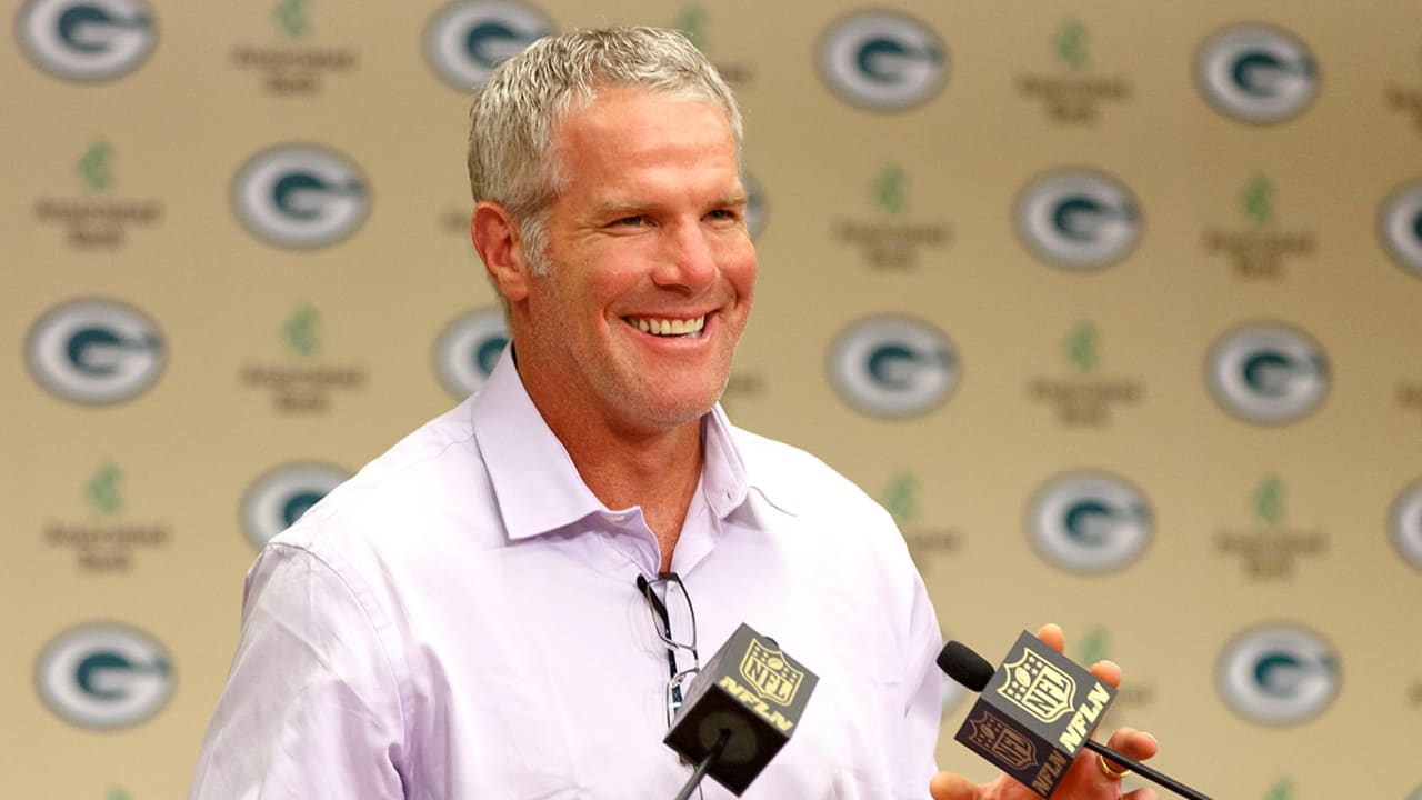 Packers exec says he'd like to see team retire Favre's No. 4 before '16  Hall of Fame induction