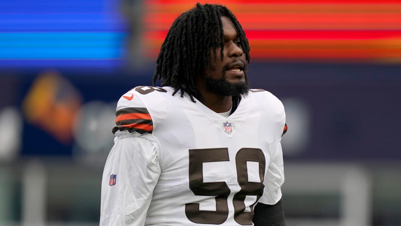 Browns' DT Malik McDowell Arrested For Public Exposure, Assault