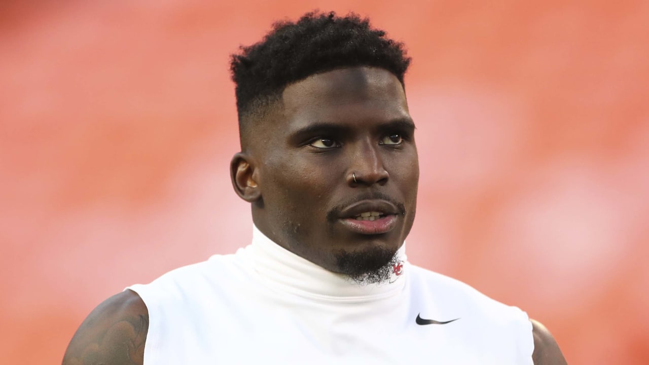 Injuries: Chiefs' Tyreek Hill (hamstring) day-to-day