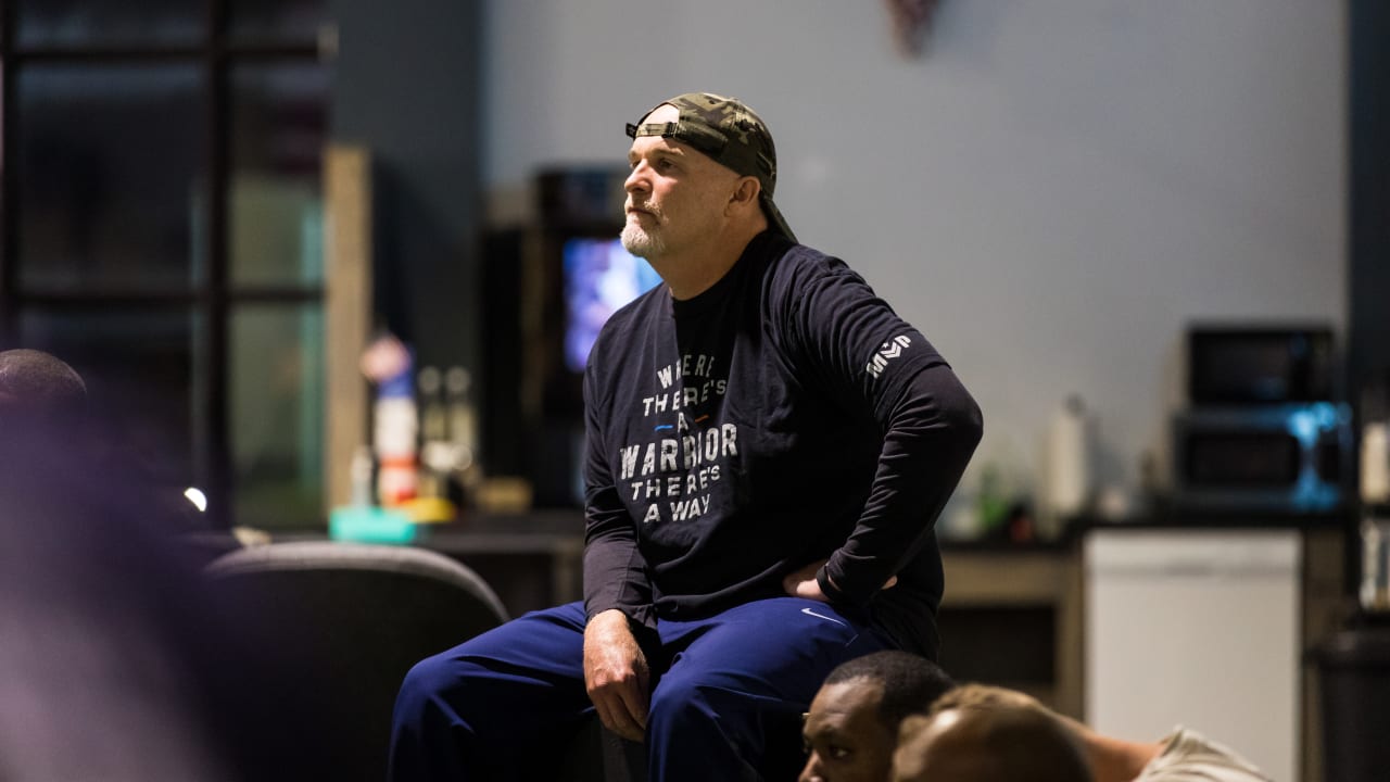 Cowboys DC dan quinn wearing doomsday defense shirt, hoodie