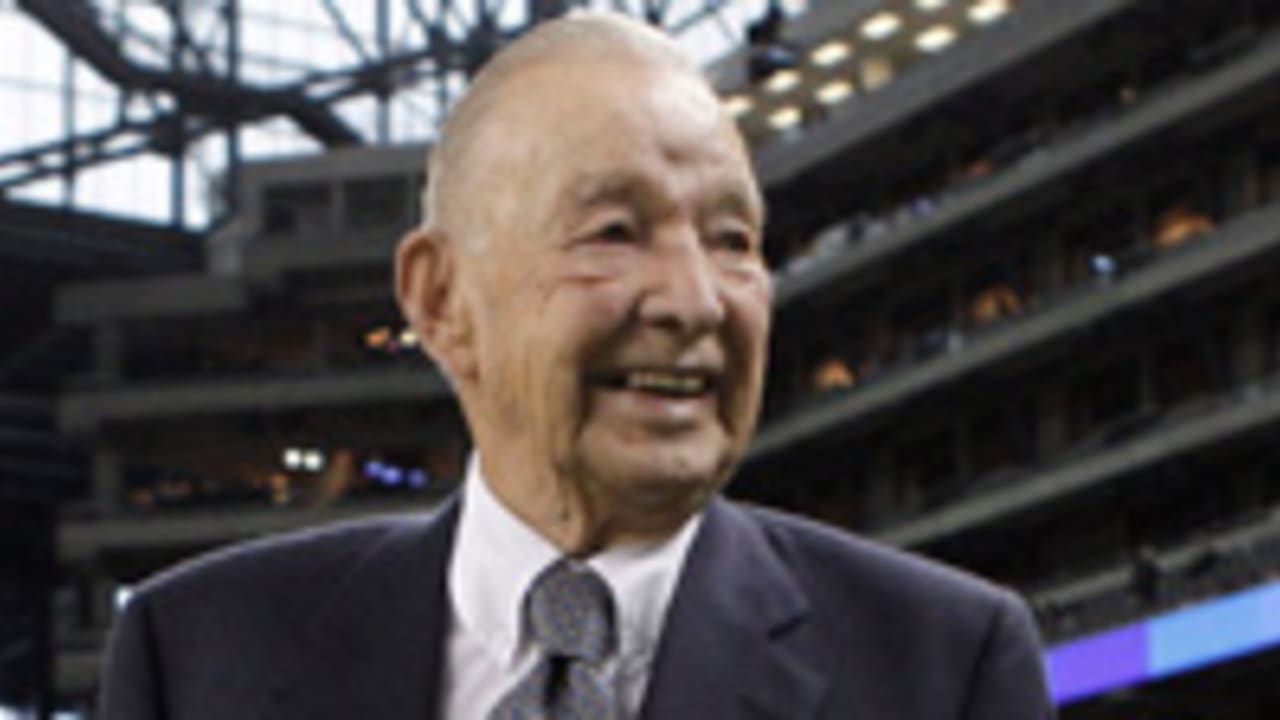 Detroit Lions to wear patch honoring late owner William Clay Ford