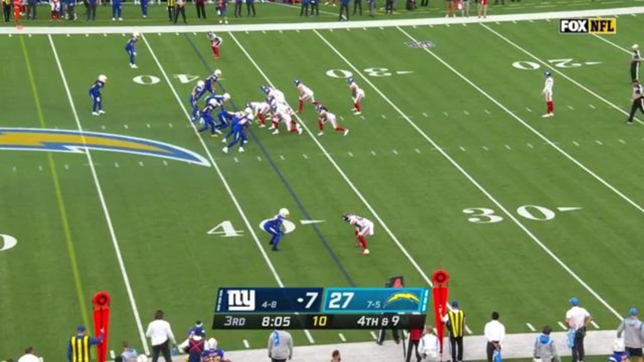 Giants Punt Somehow Goes Catastrophically Wrong