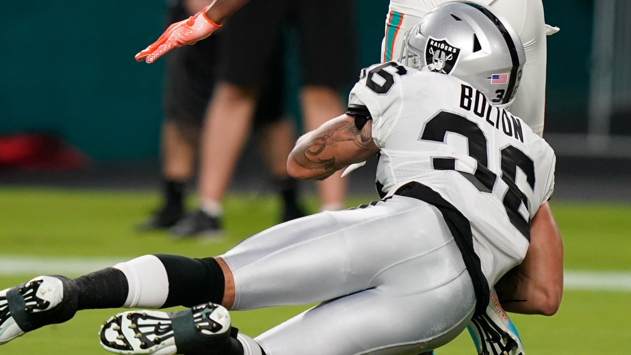 Las Vegas Raiders linebacker Curtis Bolton follows Miami Dolphins
