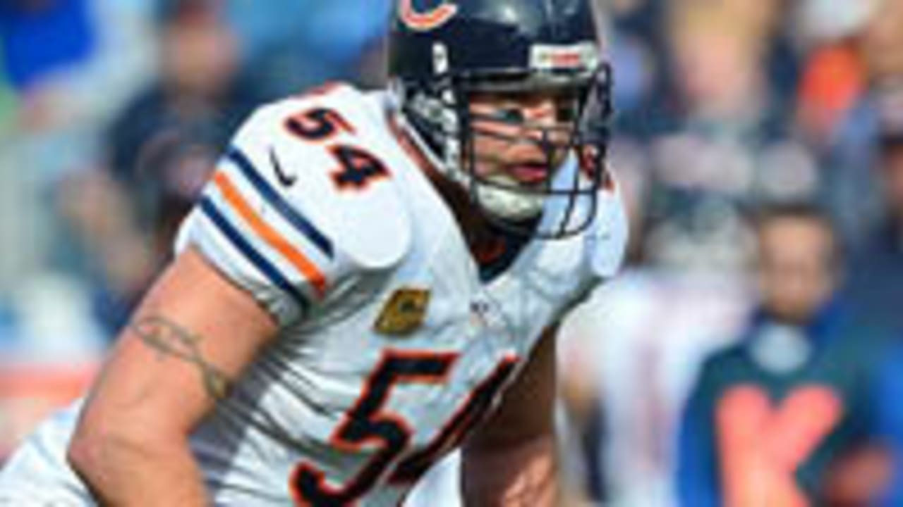 brian-urlacher-121104-spot.jpg