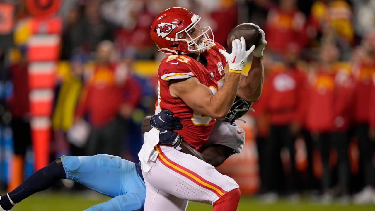 Kansas City Chiefs tight end Noah Gray (83) congratulates Kansas City Chiefs  quarterback Patrick Mahomes (15) after his rushing touchdown against the  Cleveland Browns during the first half of an NFL football