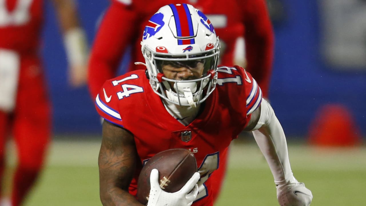 Buffalo Bills, Josh Allen obliterate Patriots in NFL wild card round