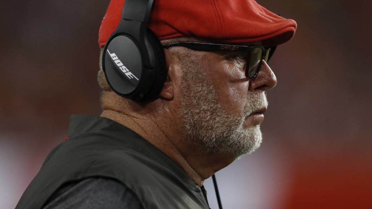 Antonio Brown, Bruce Arians feud: Buccaneers coach vs. Steelers star