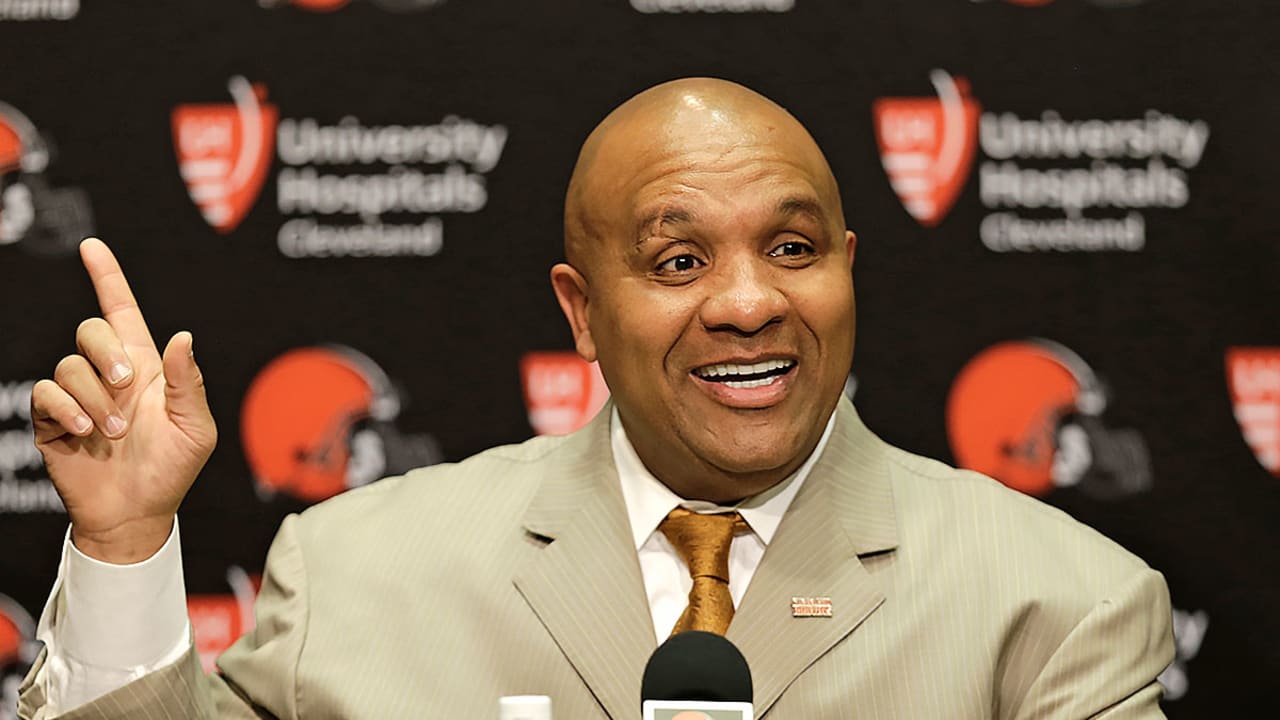 hue-jackson-160328-SL