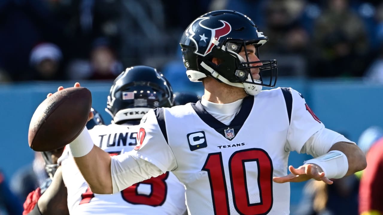 Houston Texans wide receiver Phillip Dorsett (4) before the NFL Football  Game between the Washington Commanders and the Houston Texans on Sunday,  Nove Stock Photo - Alamy