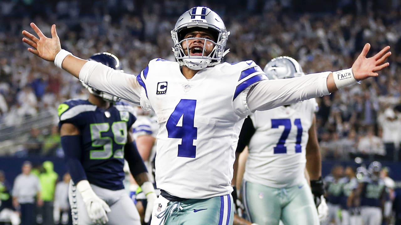 Dak Prescott Pays Respect to Ezekiel Elliott with Pregame Outfit