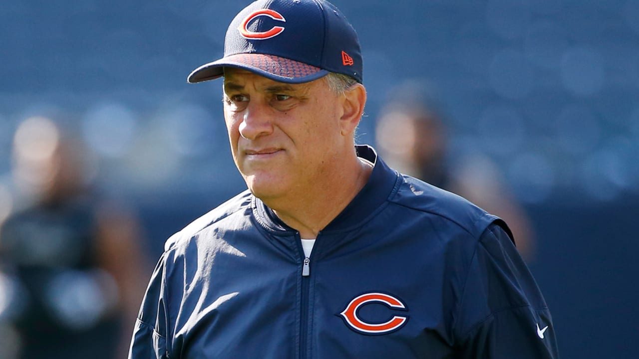 Vic Fangio voted 2018 Assistant Coach of the Year