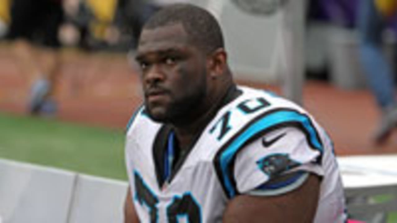 Former Carolina Panthers left tackle Jordan Gross talks with