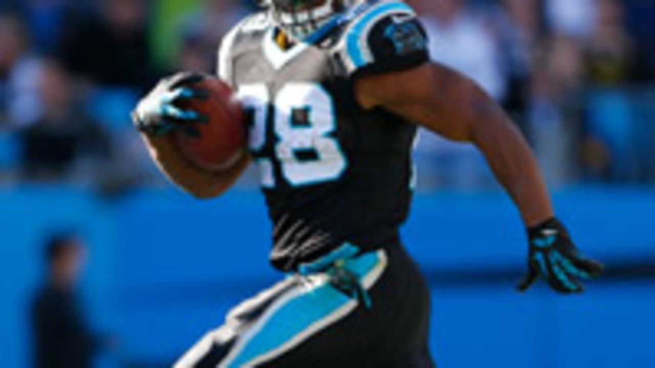 Jonathan Stewart_130812_SL